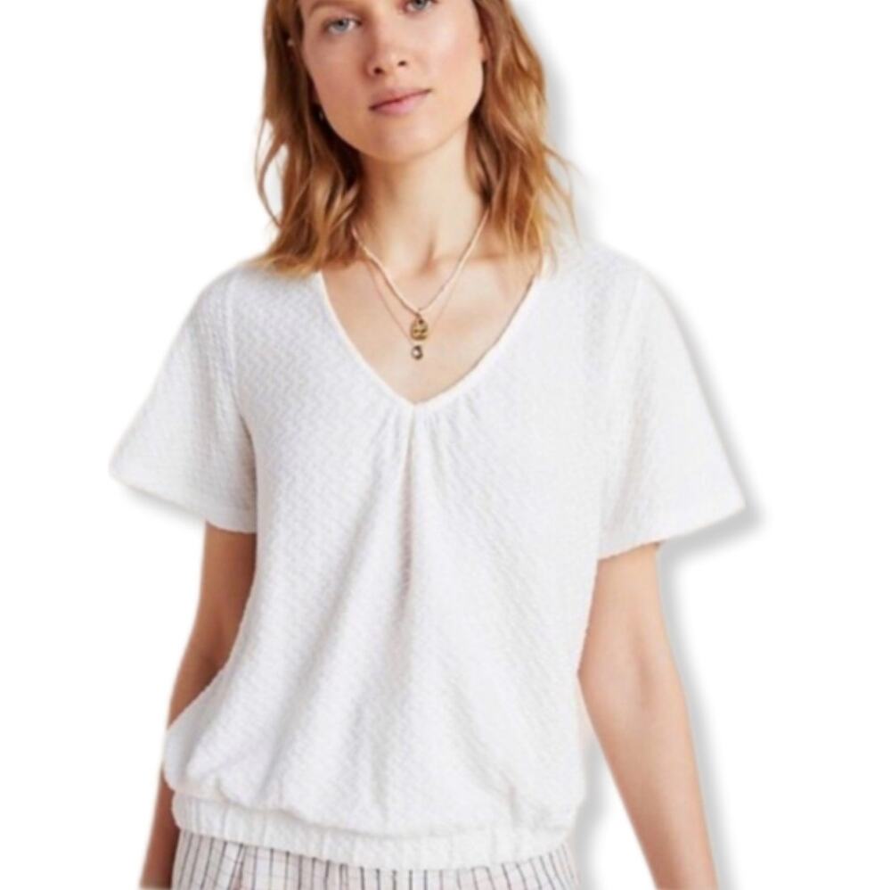 Anthro Sundays In Brooklyn Textured Knit Top Sz M White V Neck Casual Minimalist